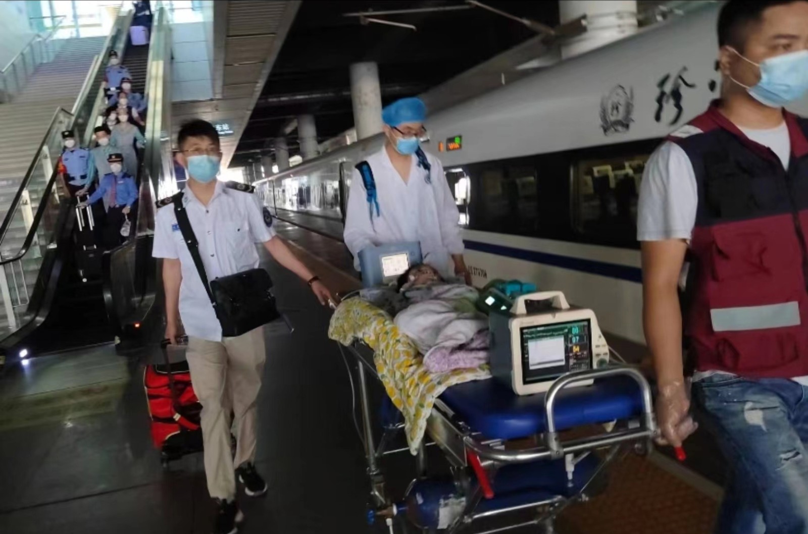 绛县高铁转运公司